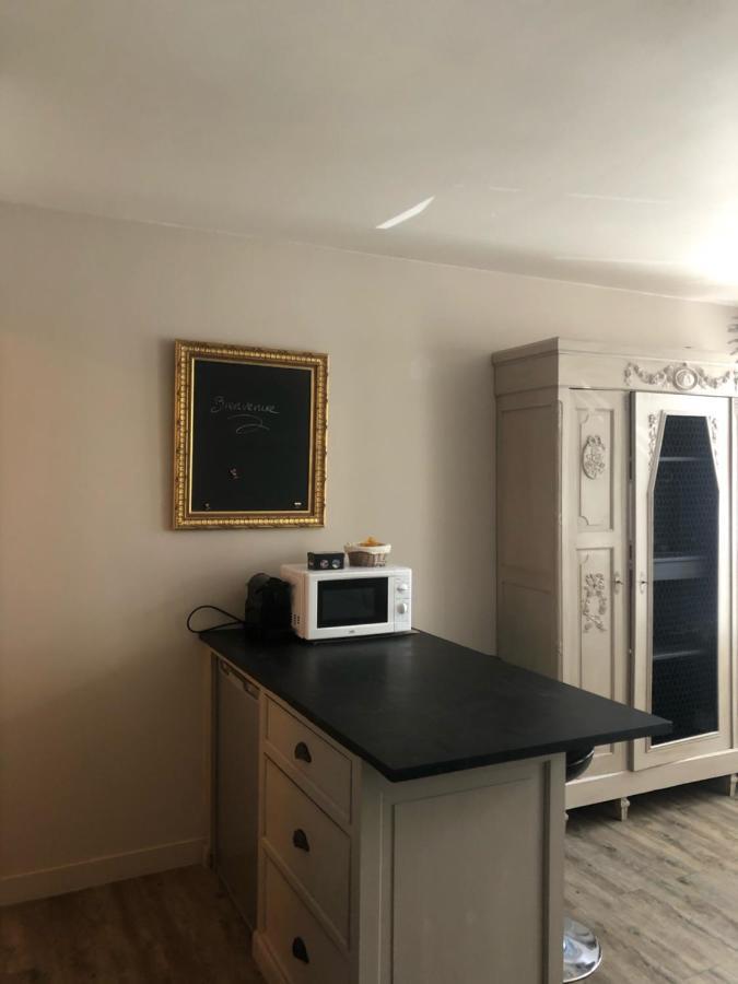 Apartamento Au Coeur Historique De La Rochelle La Rochelle  Exterior foto